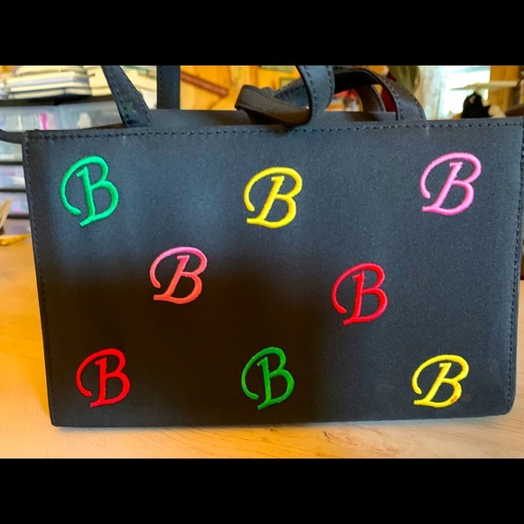 “B” Purse with matching wallet/ checkbook - Picture 1 of 12